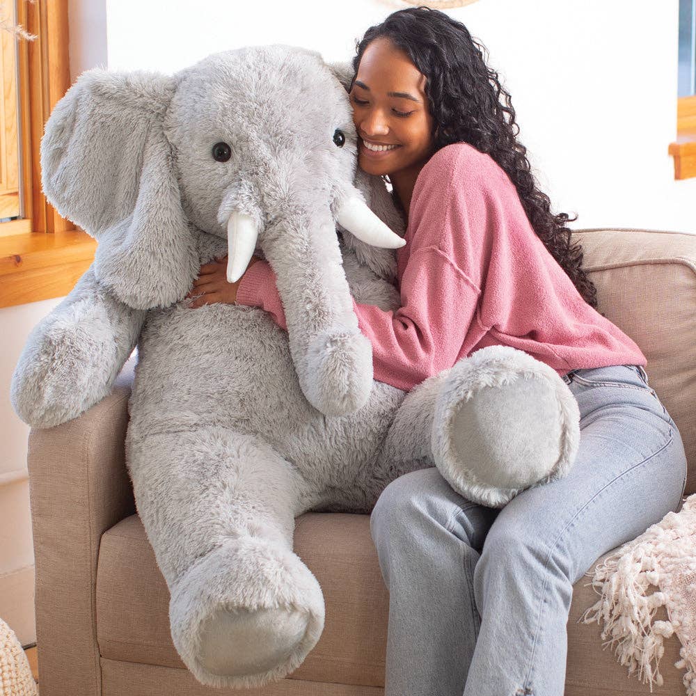 4 ft. Cuddle Elephant: No