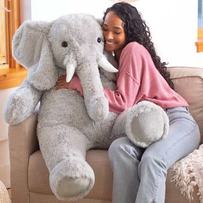 4 ft. Cuddle Elephant: No