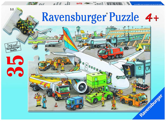 Busy Airport - 30pc Puzzle